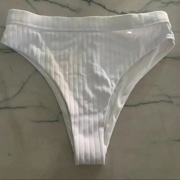 Bound By Bond Eye Textured Bikini Bottom B734 - Picture 1 of 3